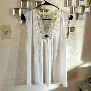 White lace Express Top Large